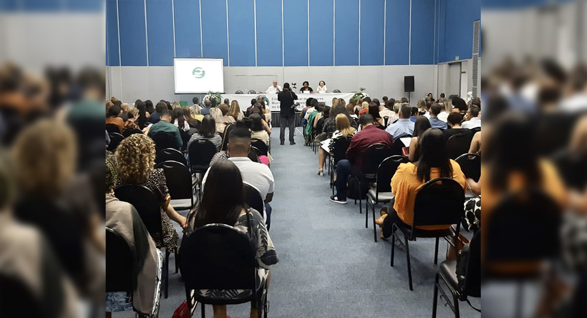 Santa Maria Madalena presente em Encontro Estadual de Gestores Municipais de Assistência Social do Estado