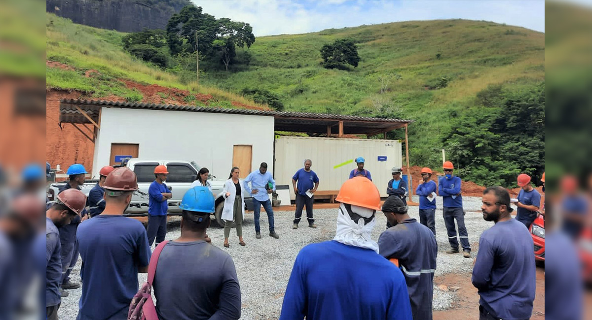 Março Azul Marinho: Colaboradores da PCH JAMBO recebem palestra sobre prevenção do câncer colorretal