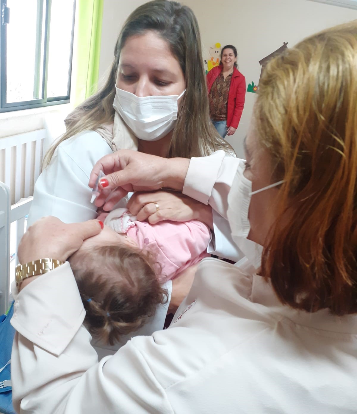 Santa Maria Madalena segue com a campanha de vacinação contra a poliomielite e multivacinação