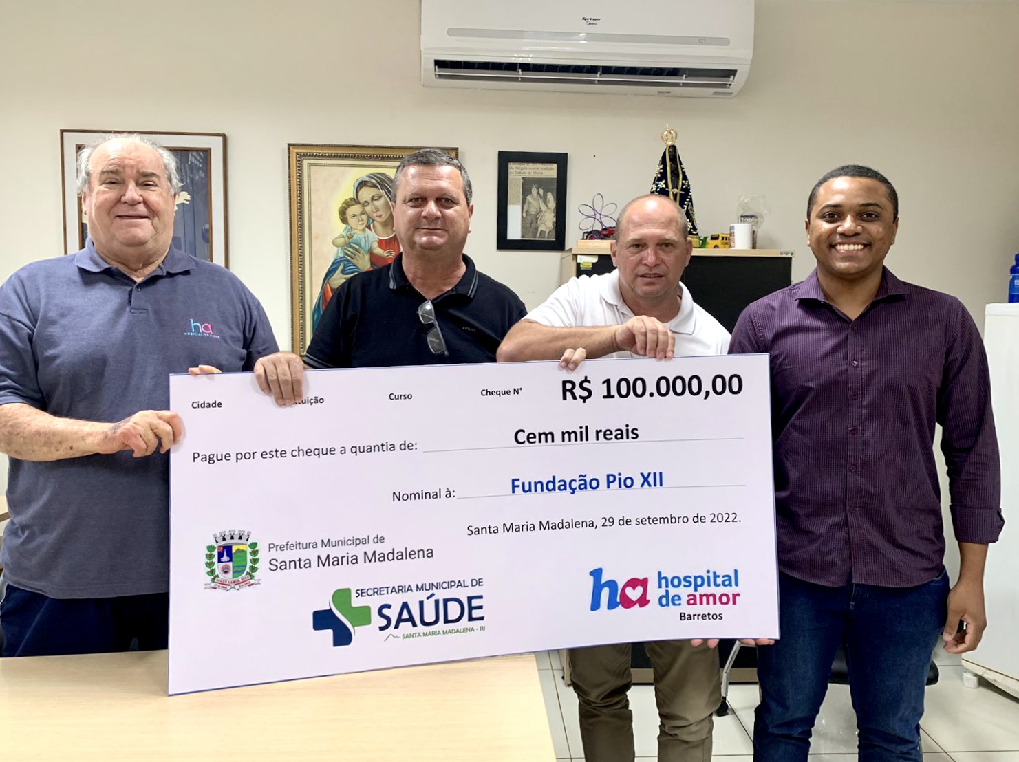 Prefeitura de Santa Maria Madalena entrega R$ 100 mil para Hospital de Câncer de Barretos