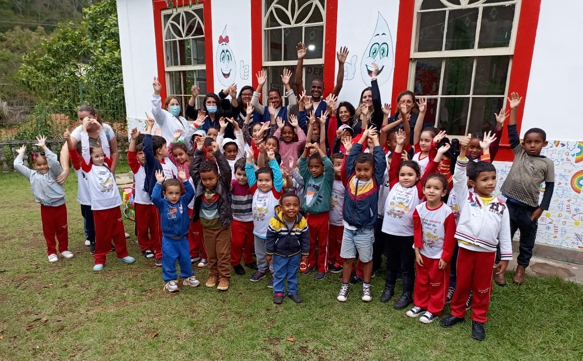 Vacinação nas escolas continua nesta semana