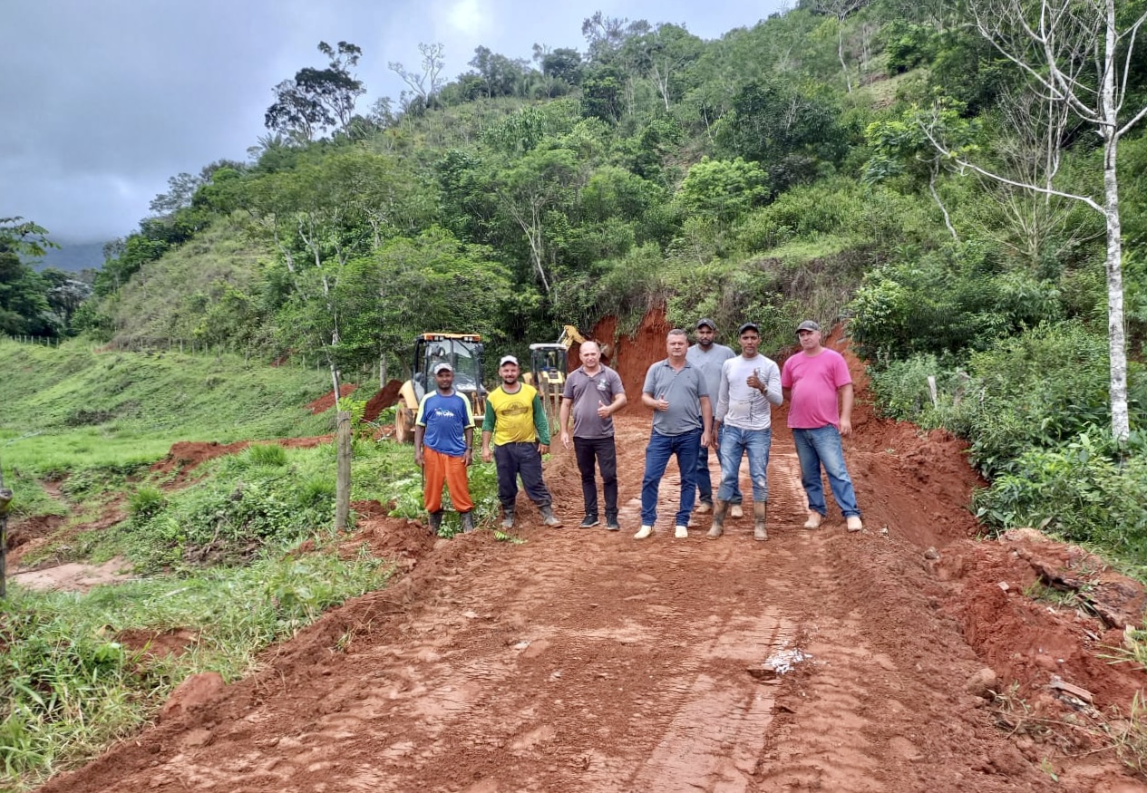 Prefeito visita áreas atingidas pela chuva