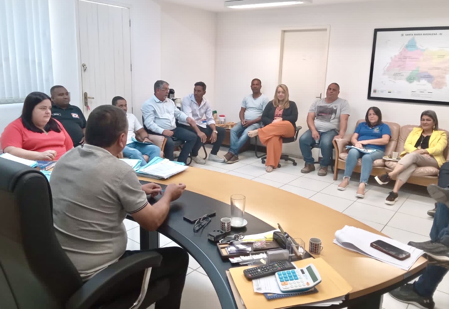 Prefeito se reúne com Secretários Municipais
