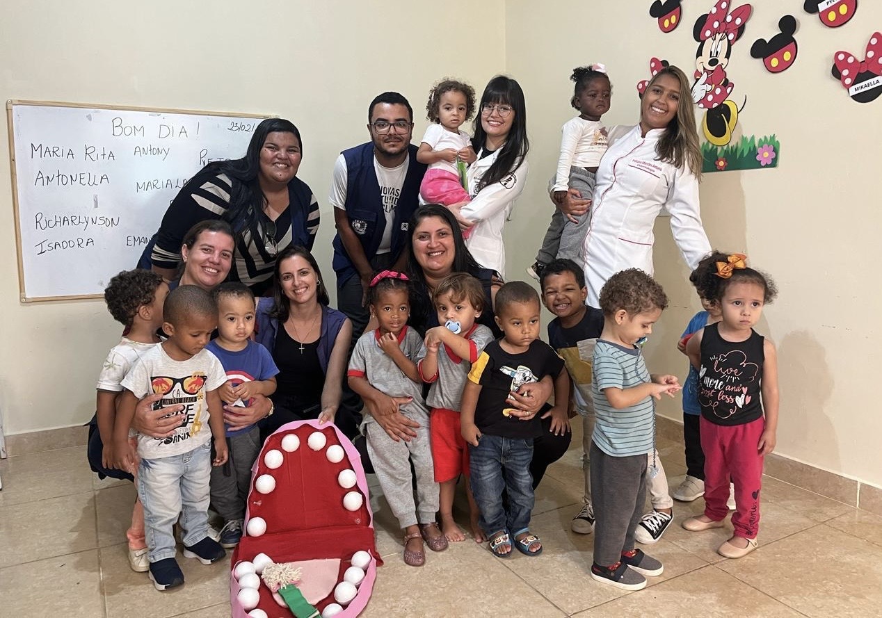 Secretaria de Saúde promove ações de saúde bucal na Creche Luiz Antônio Rocha Carvalho