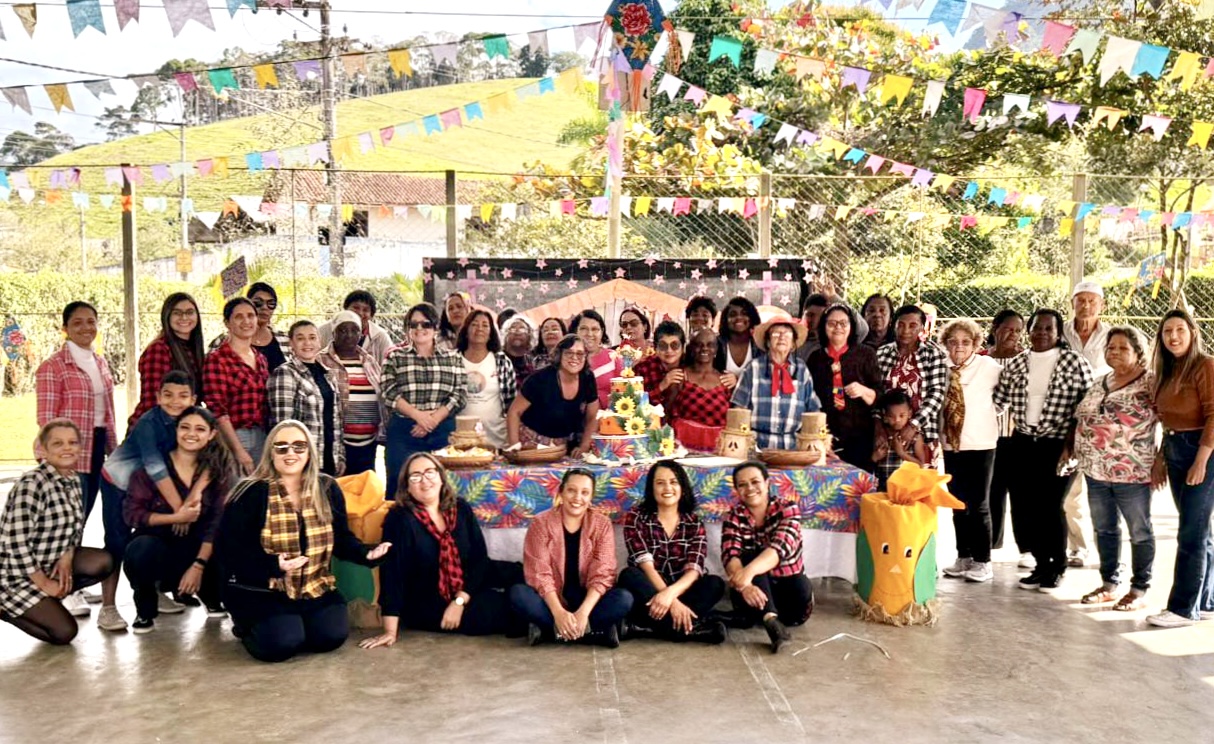 Festa da Roça anima o grupo Melhor Viver do SCFV